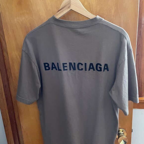 Balenciaga T-SHIRT - Picture 3 of 3